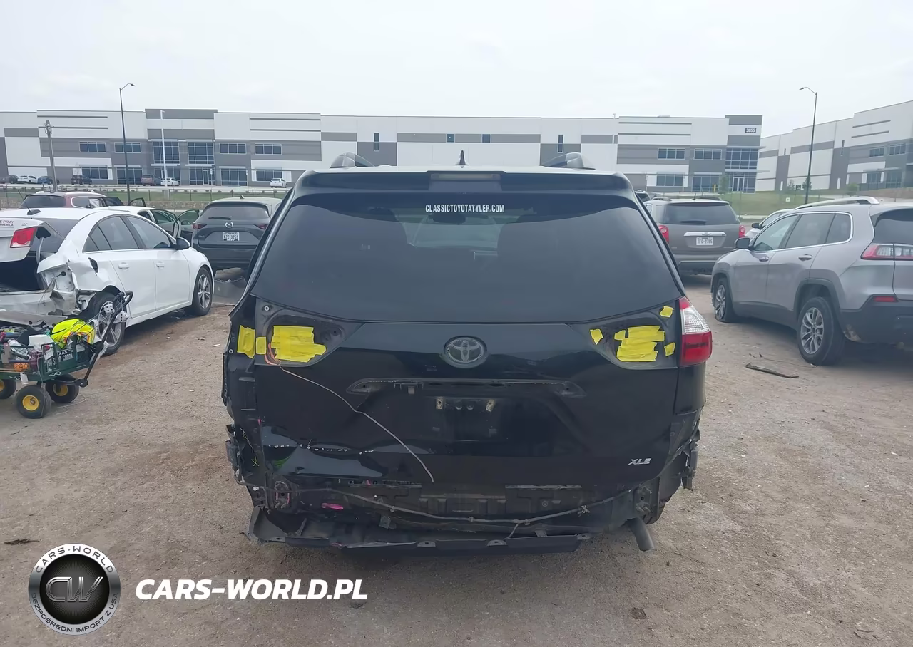 2019 Toyota Sienna Xle 8 Passenger VIN:5TDYZ3DC5KS970991 - 16