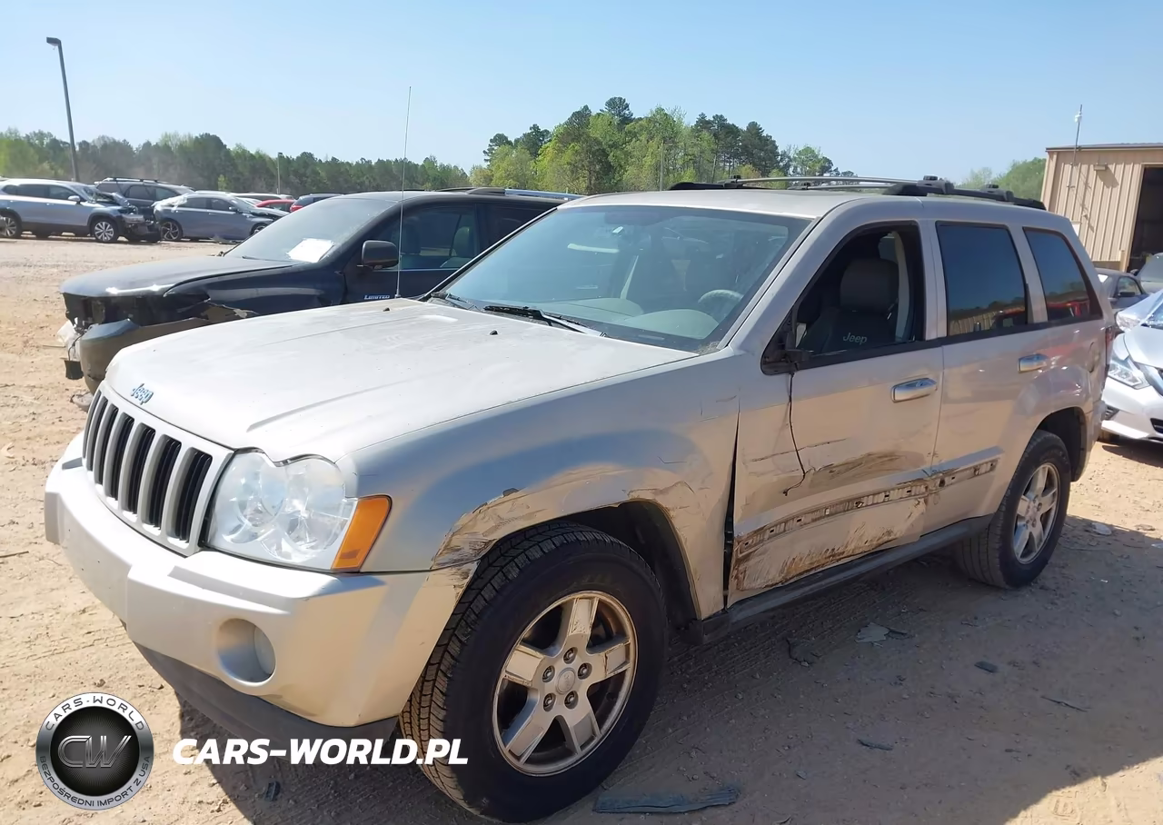 2007 Jeep Grand Cherokee Laredo VIN:1J8GR48K87C618802 - 2