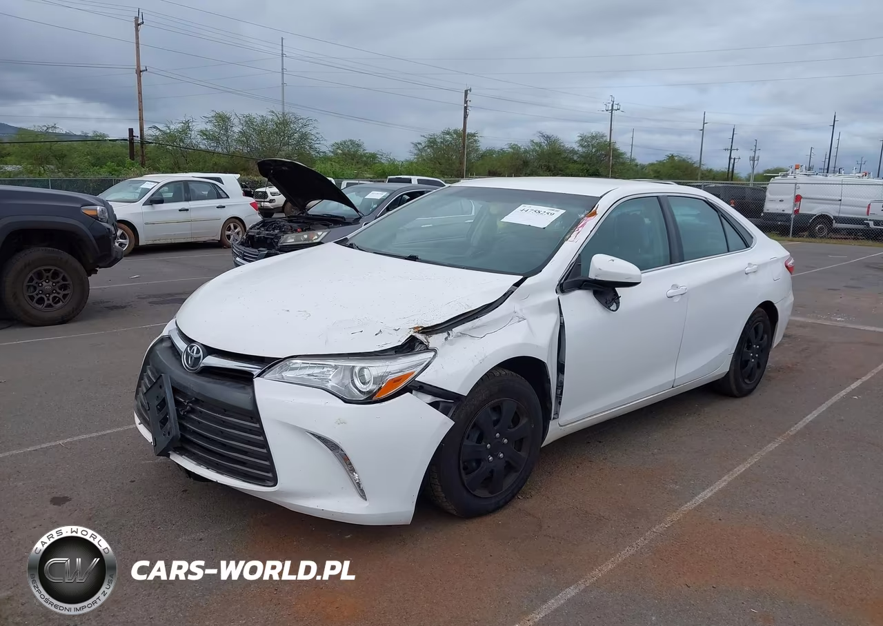 2016 Toyota Camry Le VIN:4T1BF1FK0GU560668 - 6