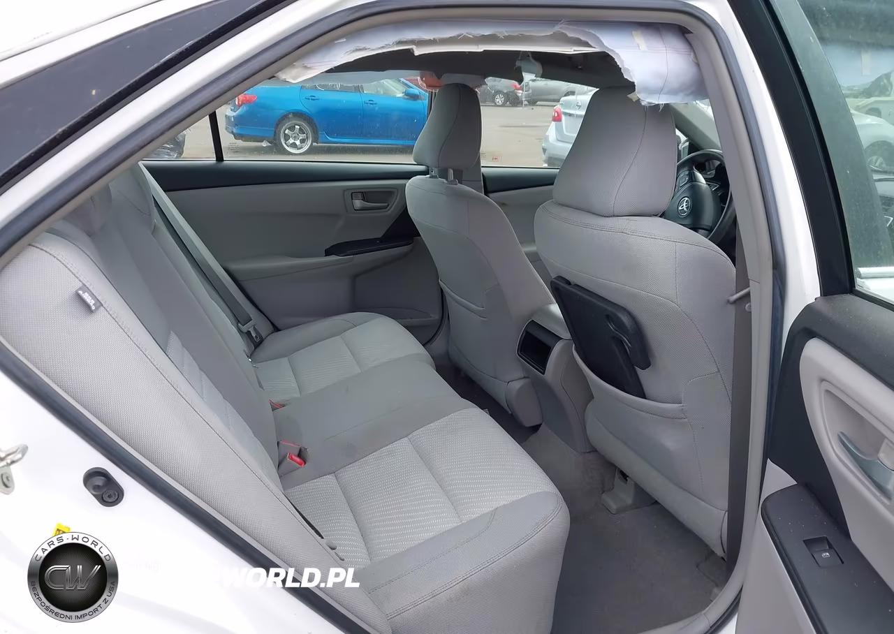 2016 Toyota Camry Le VIN:4T1BF1FK0GU560668 - 8