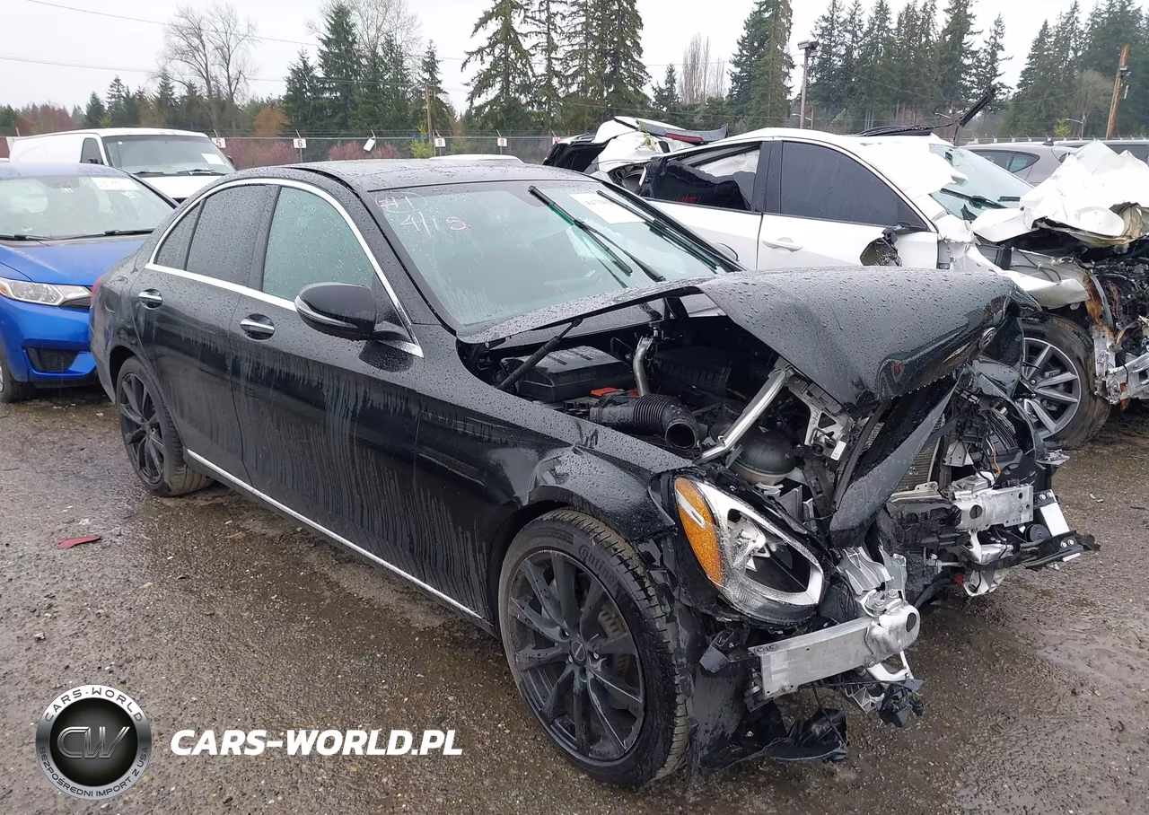 2018 Mercedes-Benz C 300