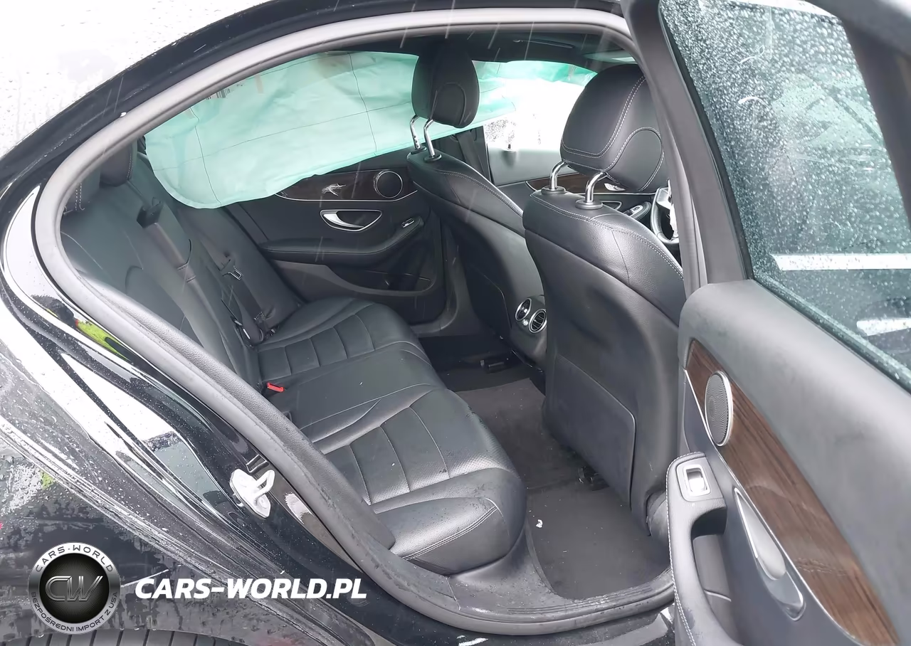 2018 Mercedes-Benz C 300 VIN:55SWF4JB8JU261457 - 8