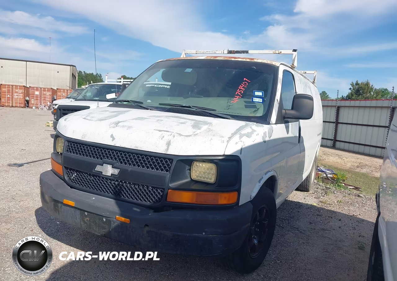 2003 Chevrolet Express VIN:1GCFG15X231104537 - 2