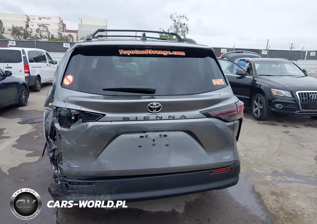 2026 Toyota Sienna Xle VIN:5TDYRKEC3TS299721 - 17