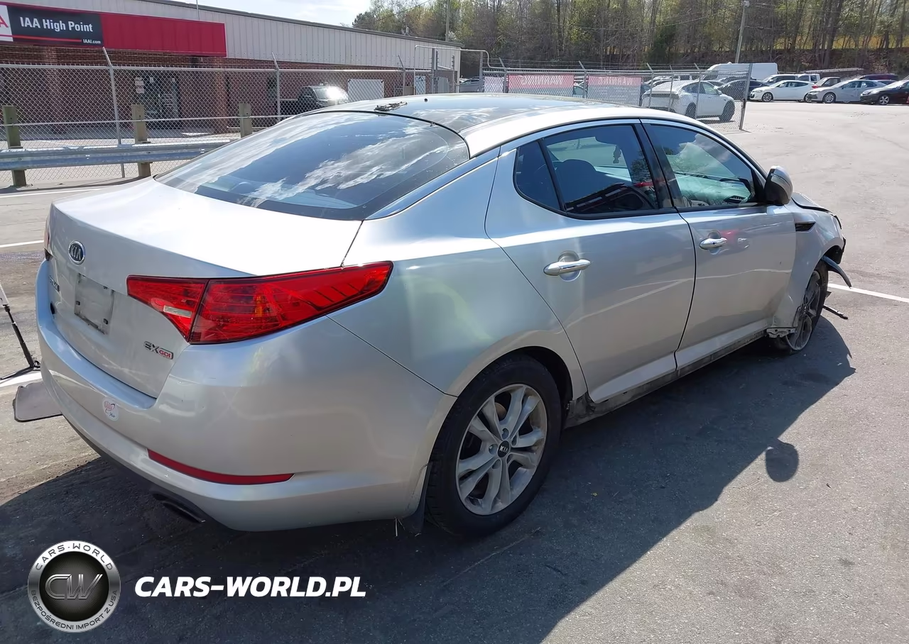 2011 Kia Optima Ex VIN:KNAGN4A75B5103744 - 4