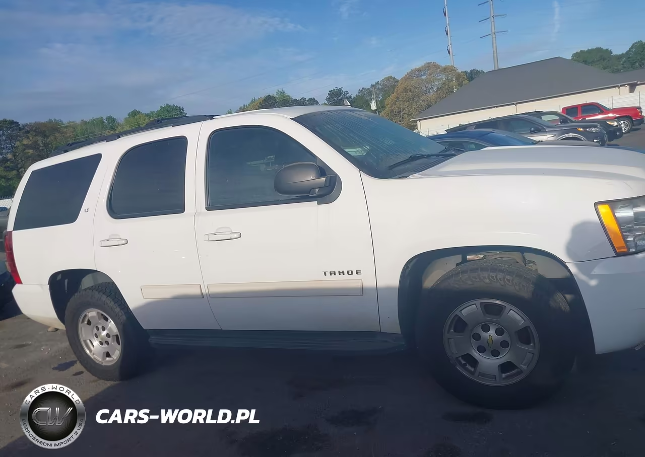 2012 Chevrolet Tahoe Lt VIN:1GNSCBE01CR132650 - 13