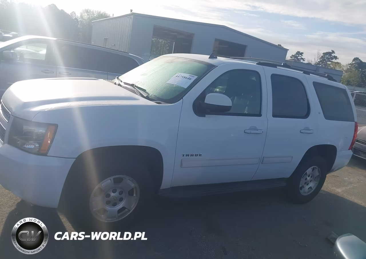 2012 Chevrolet Tahoe Lt VIN:1GNSCBE01CR132650 - 14