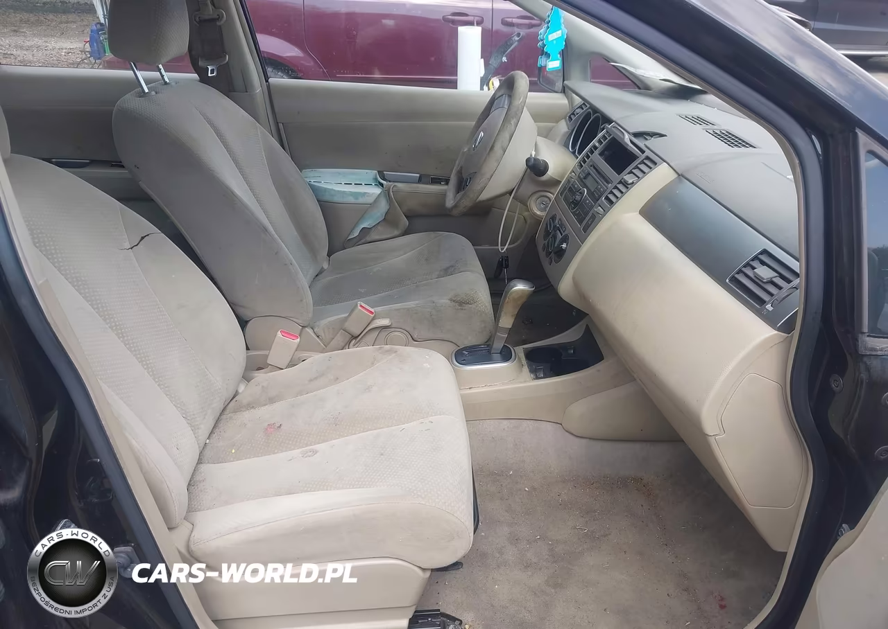 2010 Nissan Versa 1.8S VIN:3N1BC1CP4AL373841 - 5