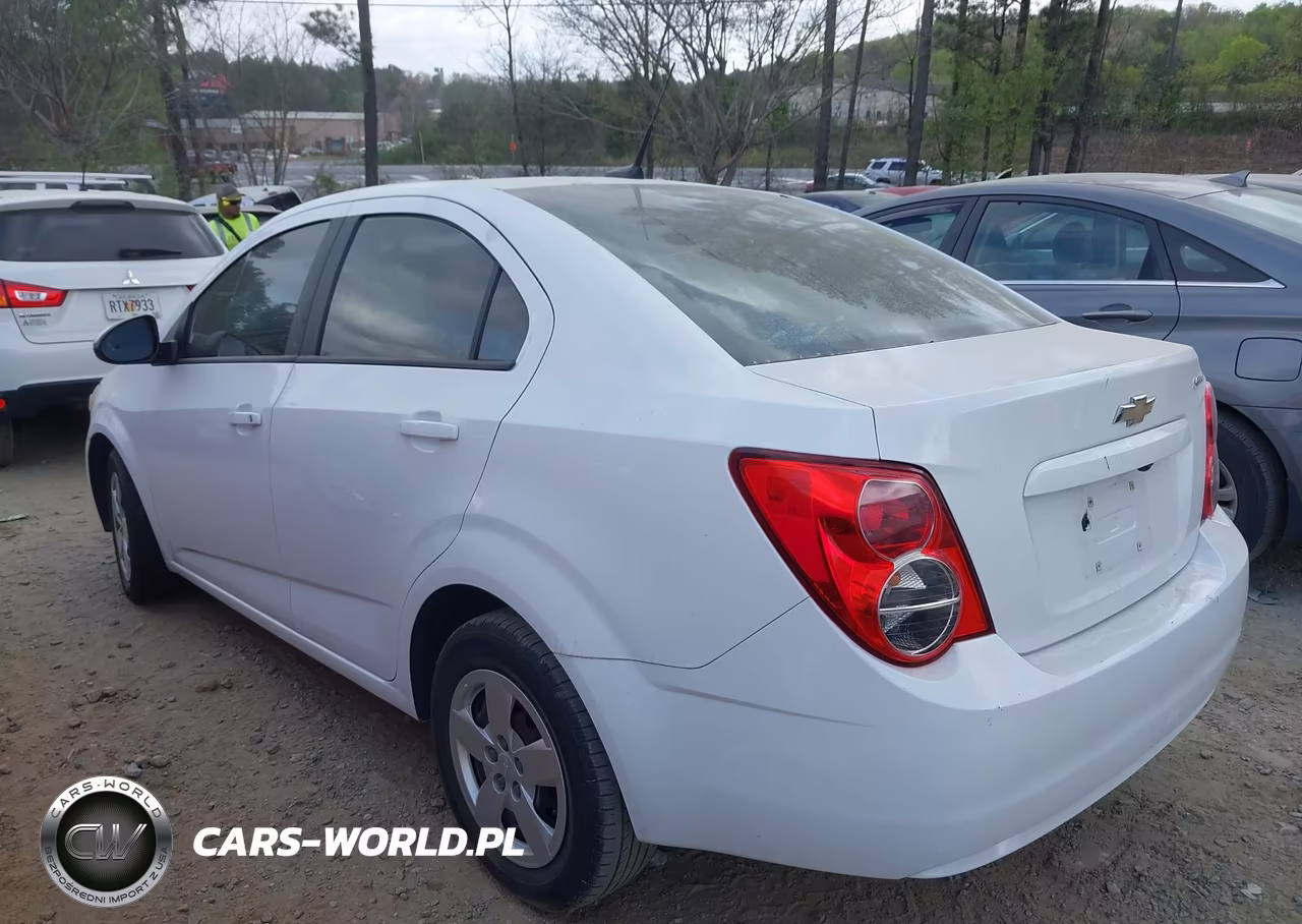 2014 Chevrolet Sonic Ls Manual VIN:1G1JB5SH0E4223971 - 3