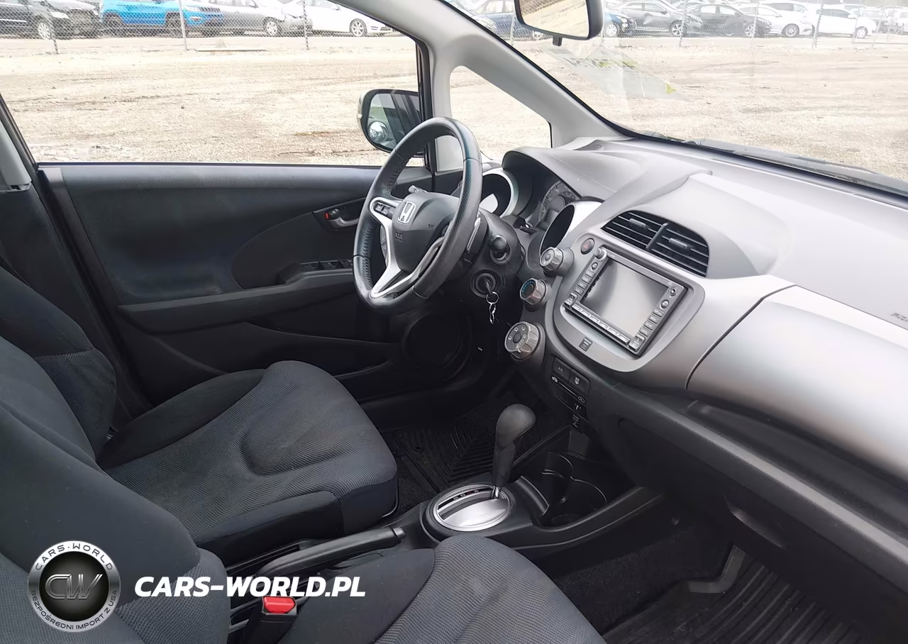 2009 Honda Fit Sport VIN:JHMGE88619S063888 - 5
