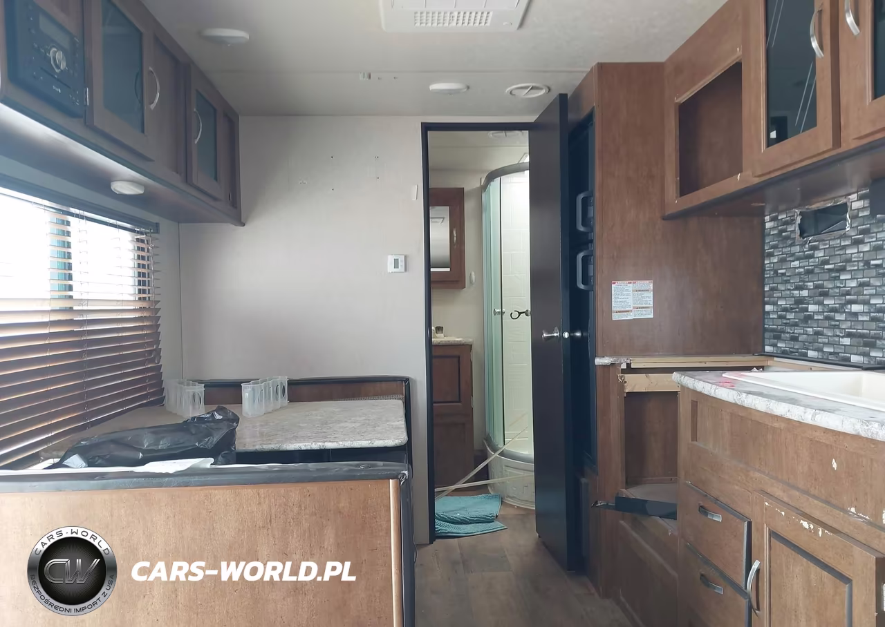 2018 Forest River Cruise Lite VIN:4X4TSM722J7415247 - 8