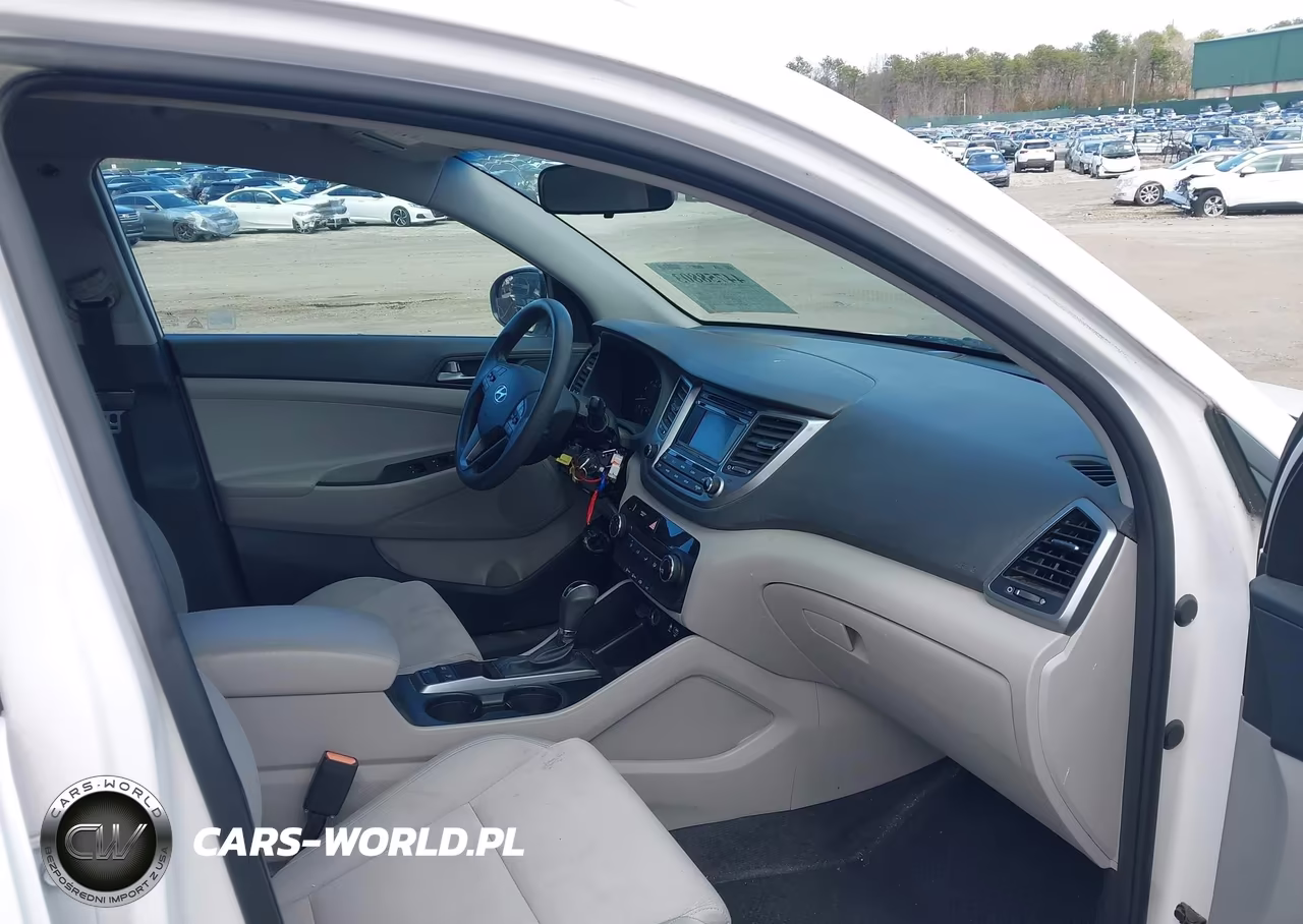 2017 Hyundai Tucson Se VIN:KM8J3CA47HU347954 - 5