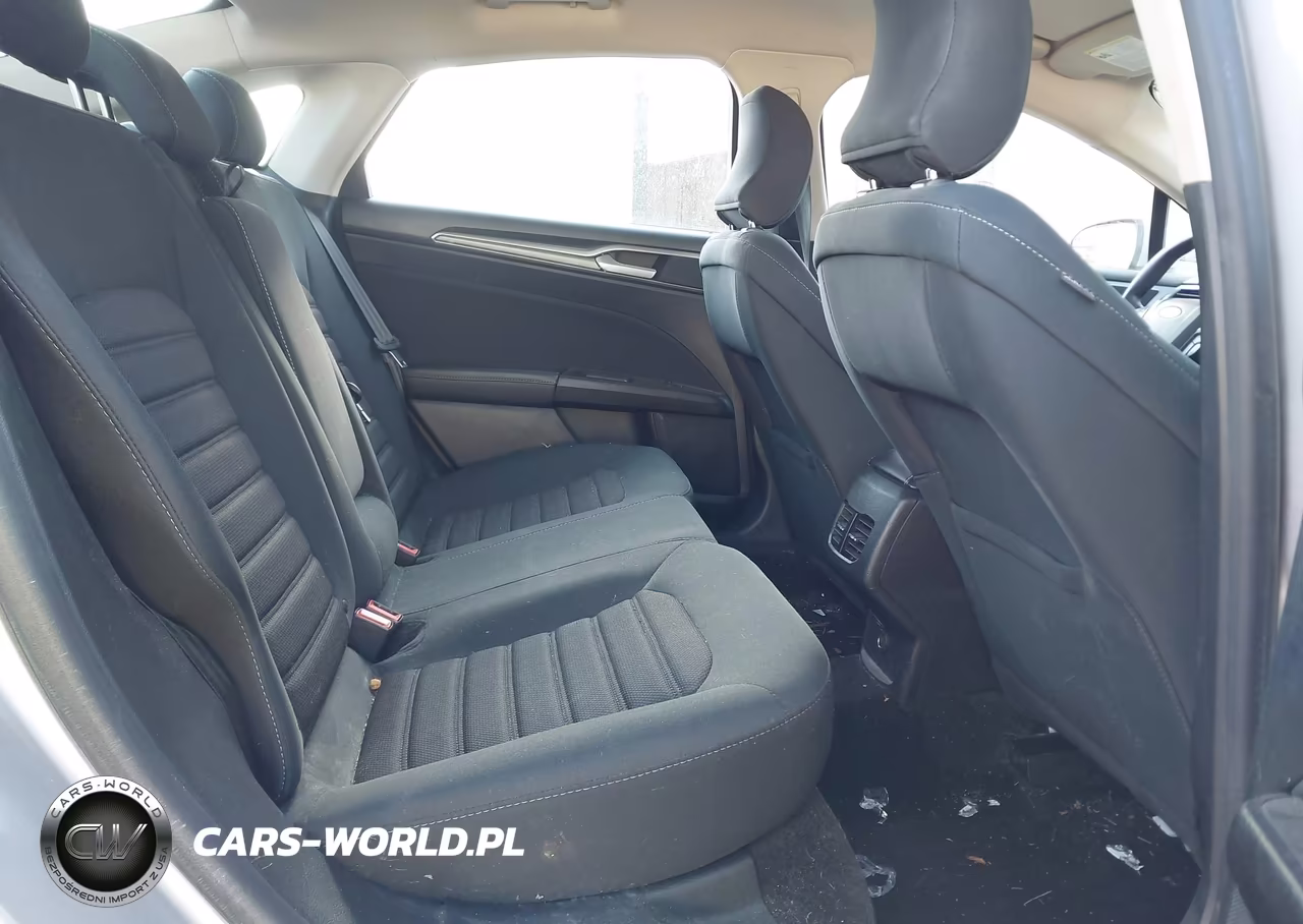 2018 Ford Fusion Se VIN:3FA6P0HD1JR193151 - 8
