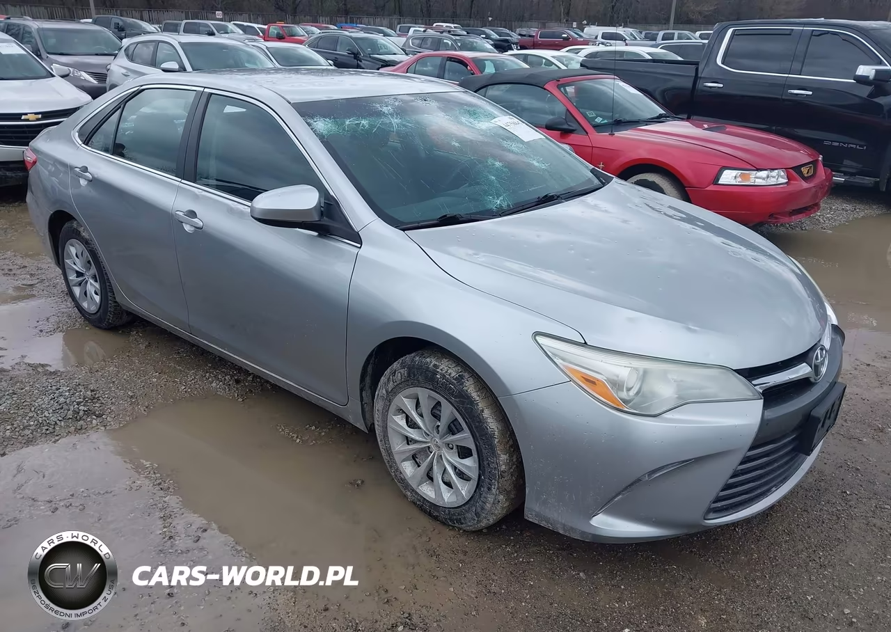 2015 Toyota Camry Le