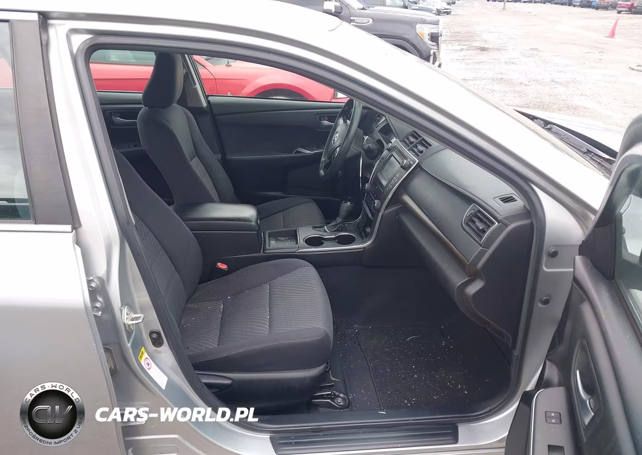 2015 Toyota Camry Le VIN:4T4BF1FK7FR476786 - 5