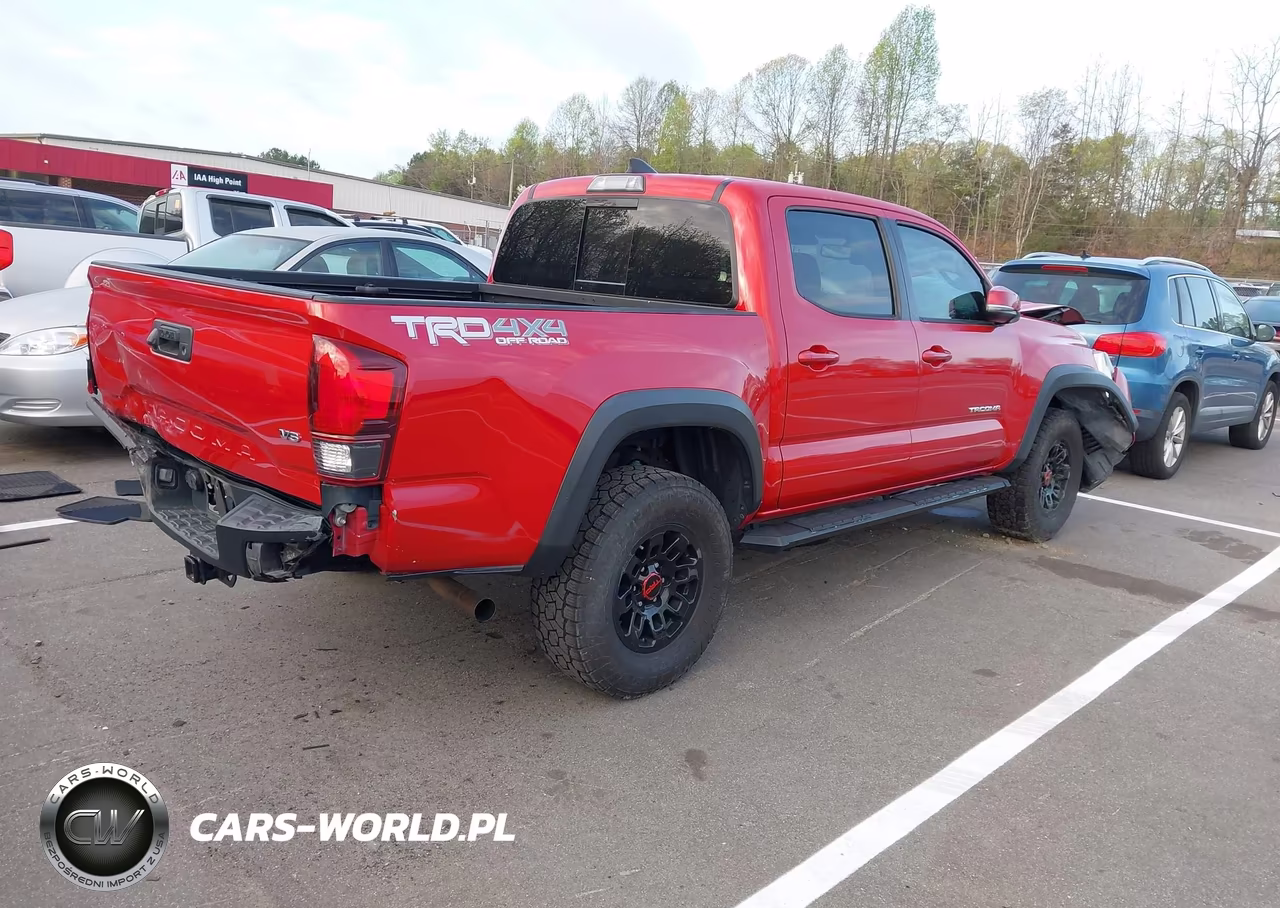 2019 Toyota Tacoma Trd Off Road VIN:3TMCZ5AN7KM249308 - 4
