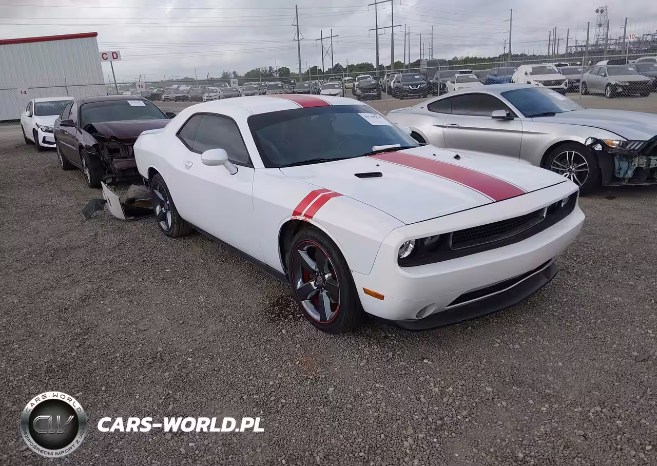 2012 Dodge Challenger Sxt