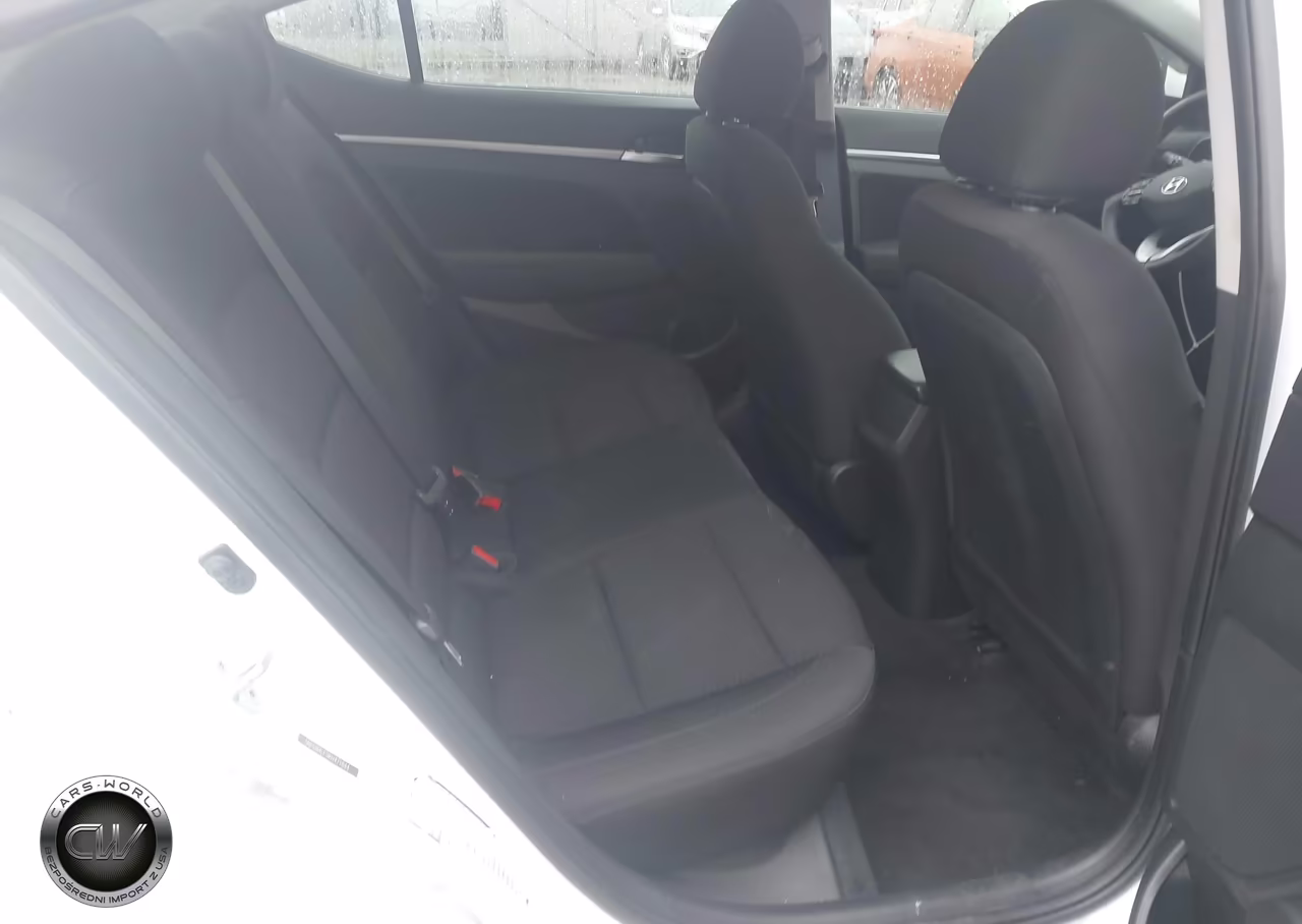 2019 Hyundai Elantra Sel VIN:5NPD84LF5KH471844 - 8