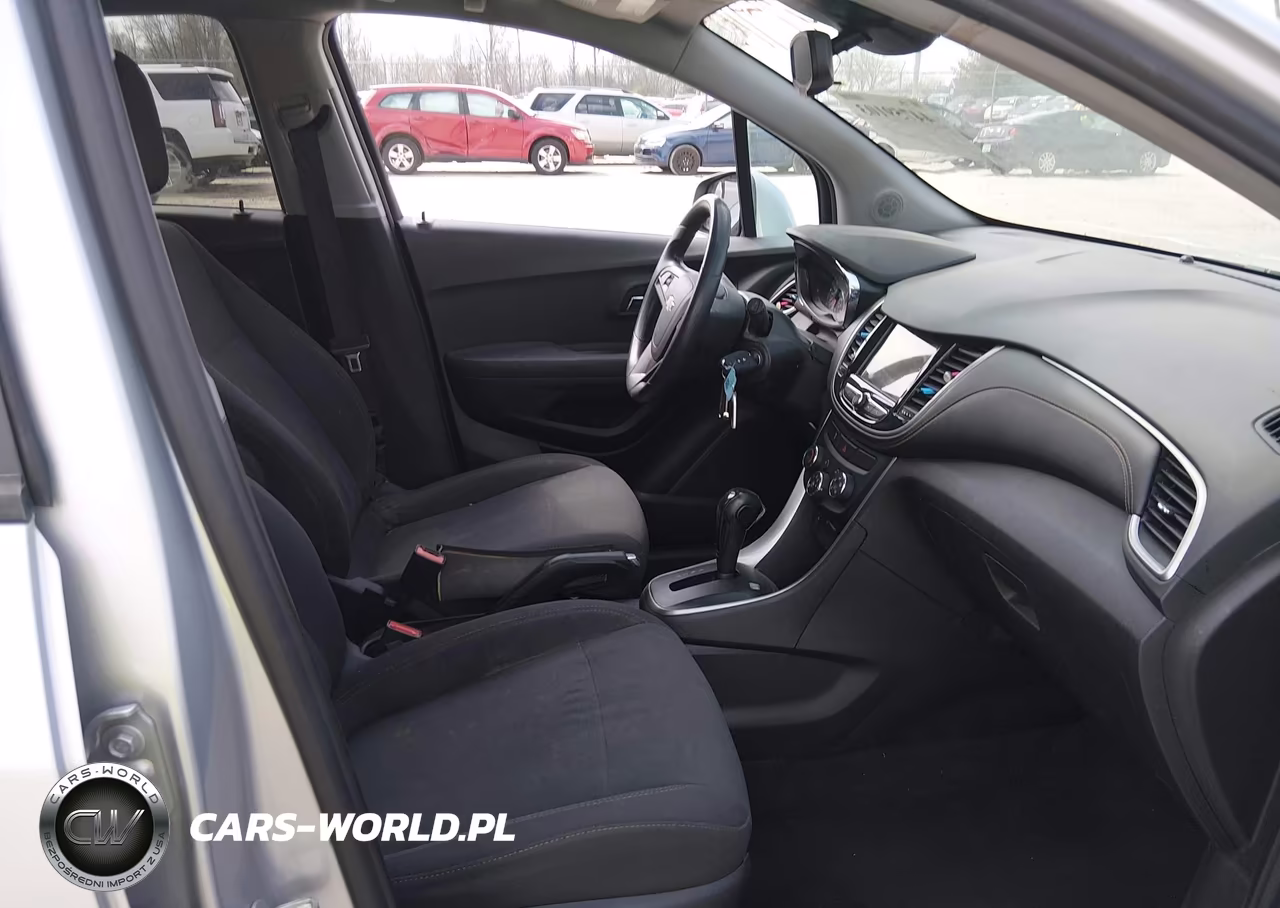 2019 Chevrolet Trax Ls VIN:3GNCJKSBXKL404019 - 5