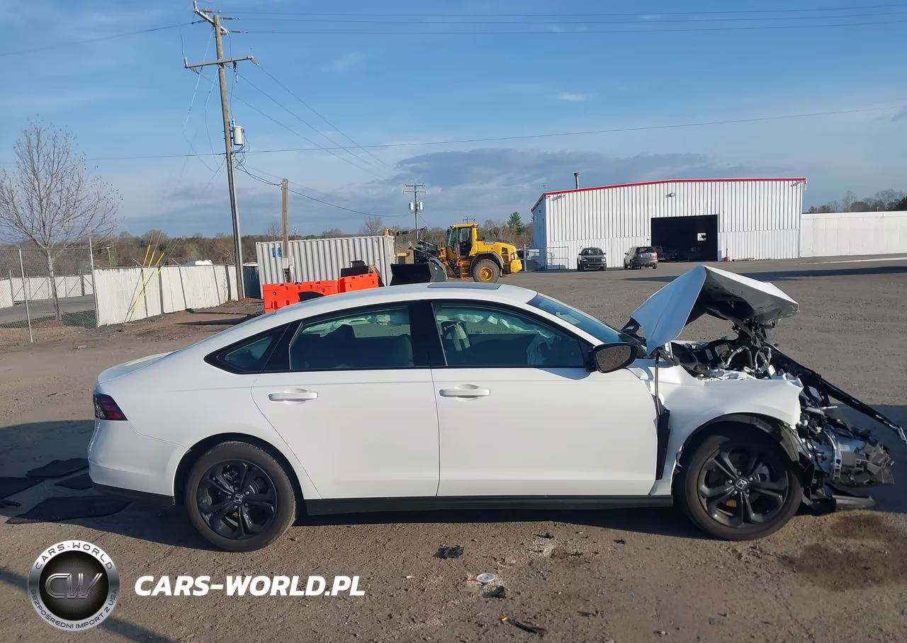 2025 Honda Accord Se VIN:1HGCY1F49SA060699 - 14