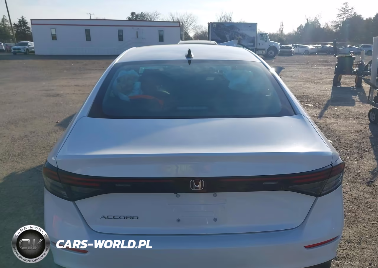 2025 Honda Accord Se VIN:1HGCY1F49SA060699 - 17