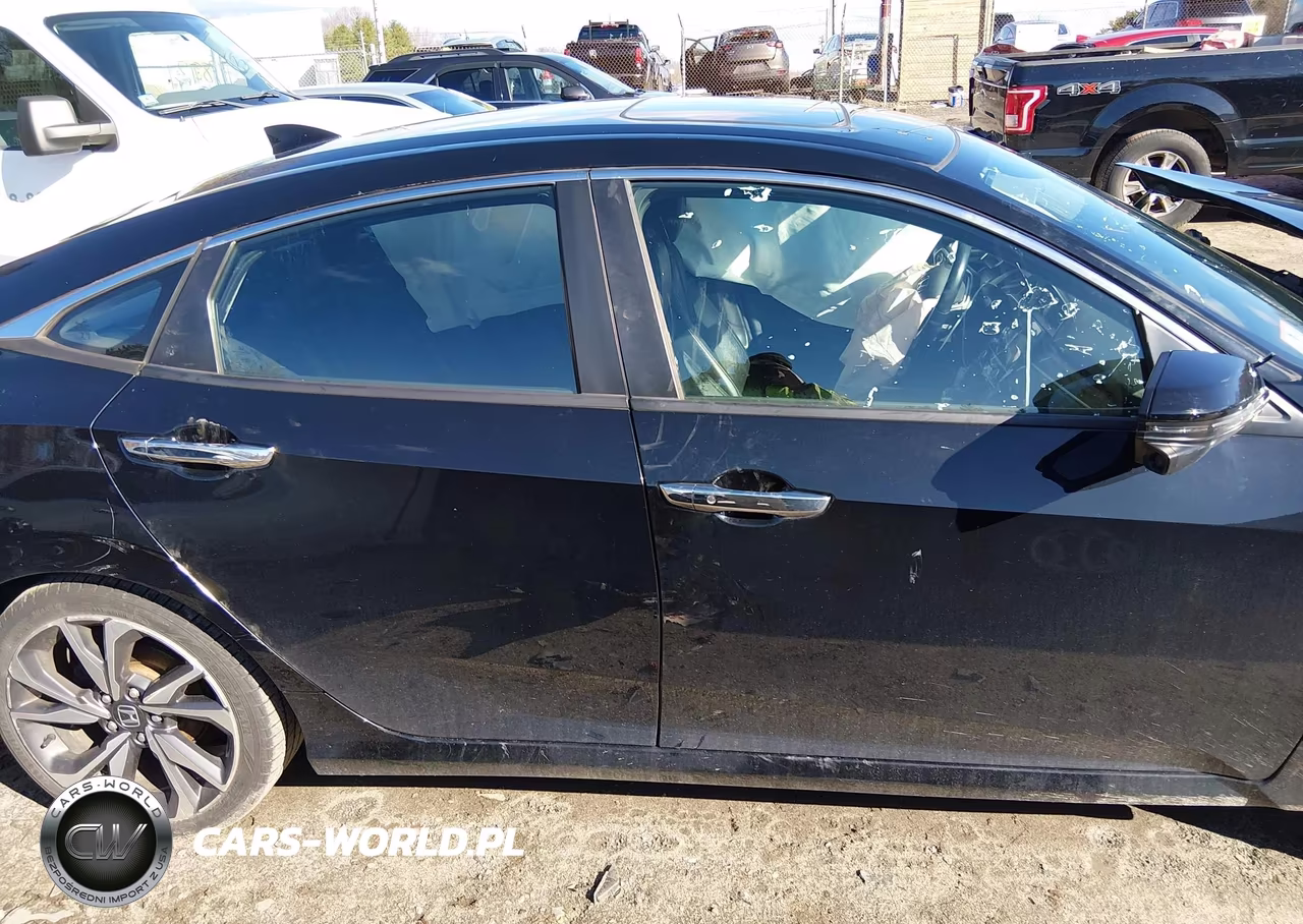 2020 Honda Civic Touring VIN:19XFC1F99LE211349 - 14