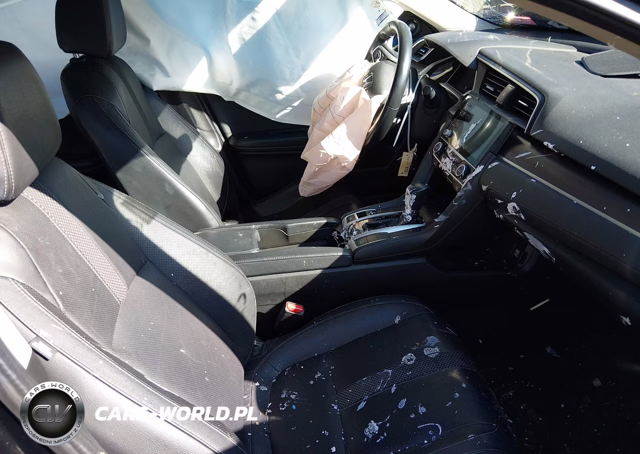 2020 Honda Civic Touring VIN:19XFC1F99LE211349 - 5