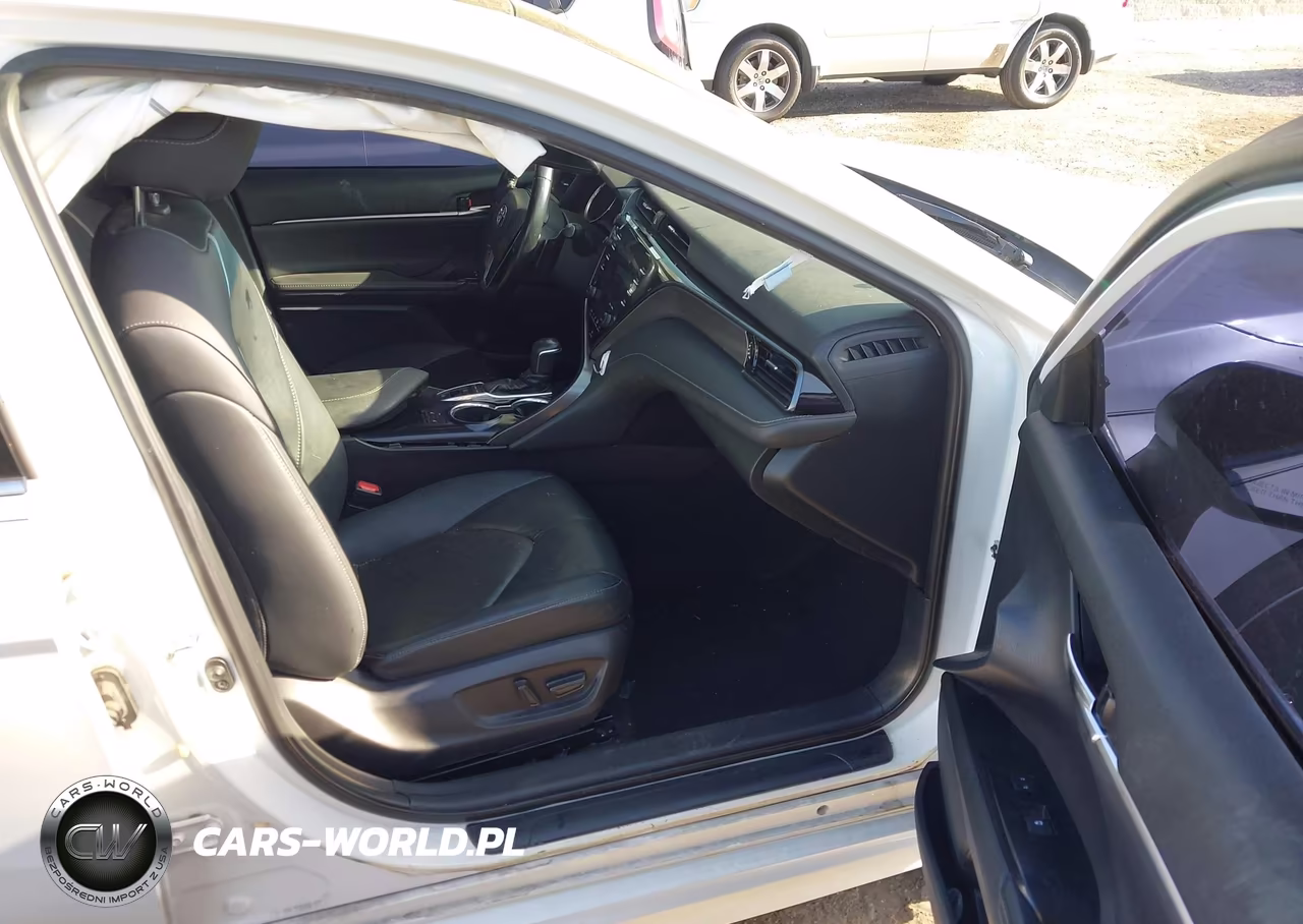 2019 Toyota Camry Xse VIN:4T1B61HK4KU845234 - 5