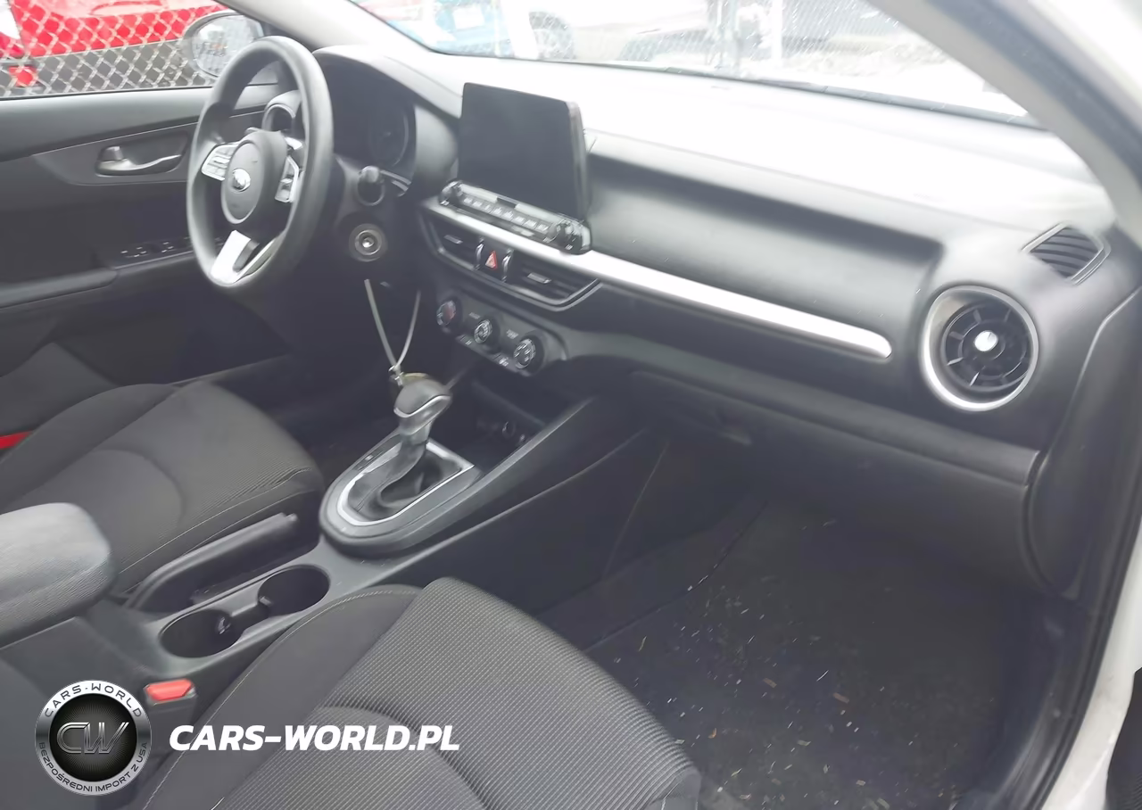 2020 Kia Forte Lxs VIN:3KPF24ADXLE224174 - 5