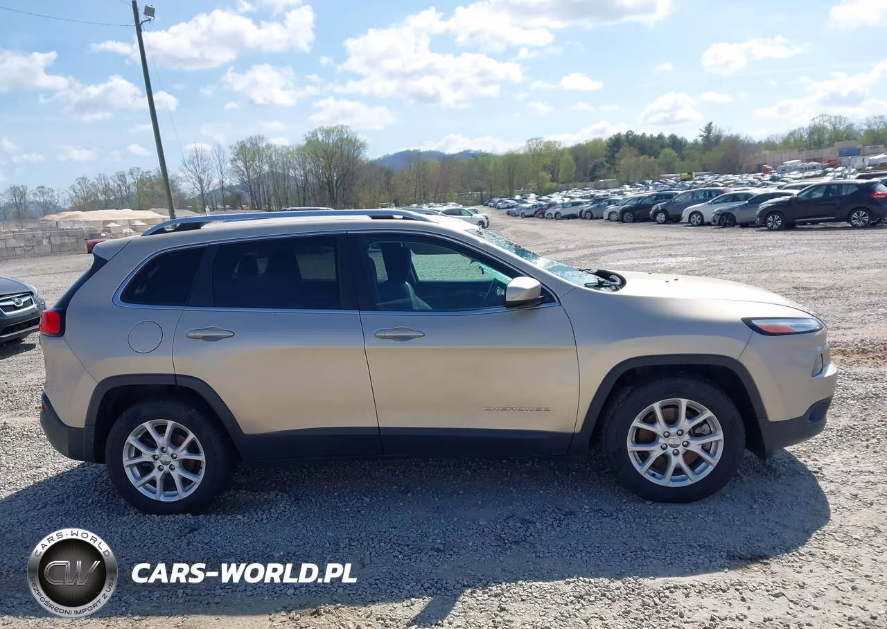 2014 Jeep Cherokee Latitude VIN:1C4PJLCB6EW208589 - 13