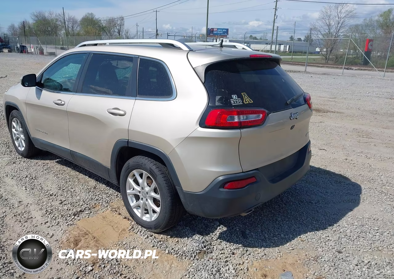 2014 Jeep Cherokee Latitude VIN:1C4PJLCB6EW208589 - 3