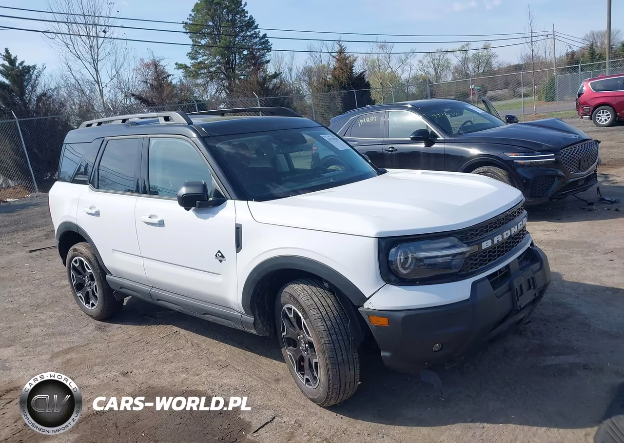 2025 Ford Bronco Sport Outer Banks – zdjęcie 1 z 16