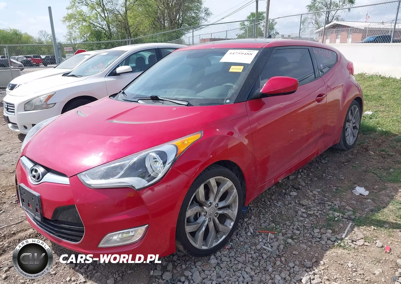 2015 Hyundai Veloster VIN:KMHTC6AD1FU235450 - 2