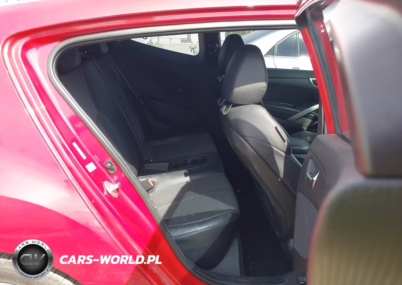 2015 Hyundai Veloster VIN:KMHTC6AD1FU235450 - 8