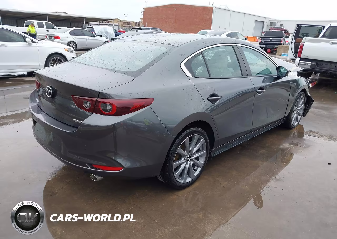 2025 Mazda Mazda3 2.5 S Preferred VIN:3MZBPACM2SM454496 - 4