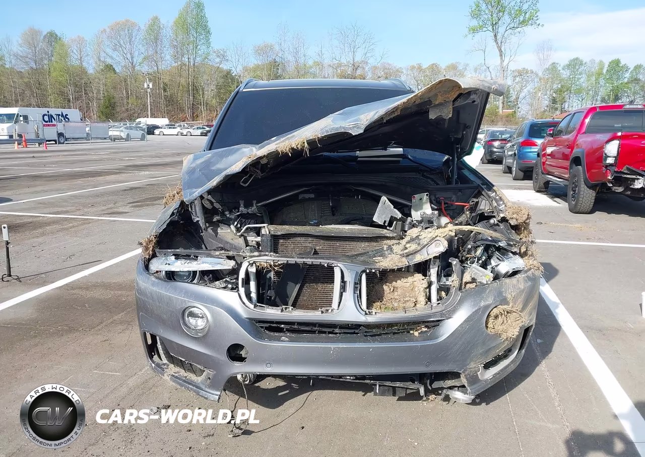 2018 BMW X5 xDrive35I VIN:5UXKR0C54JL073781 - 6