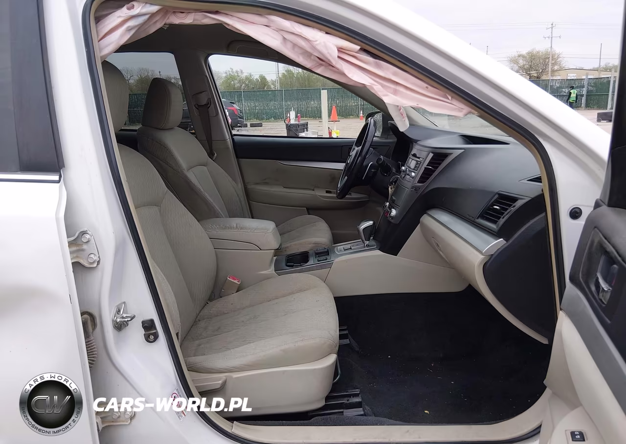 2011 Subaru Outback 2.5I Premium VIN:4S4BRBCC2B3357337 - 5