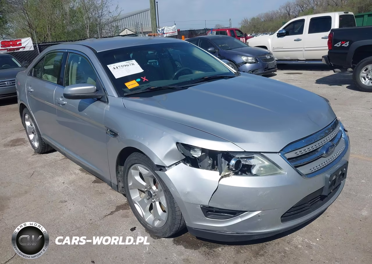 2010 Ford Taurus Sel