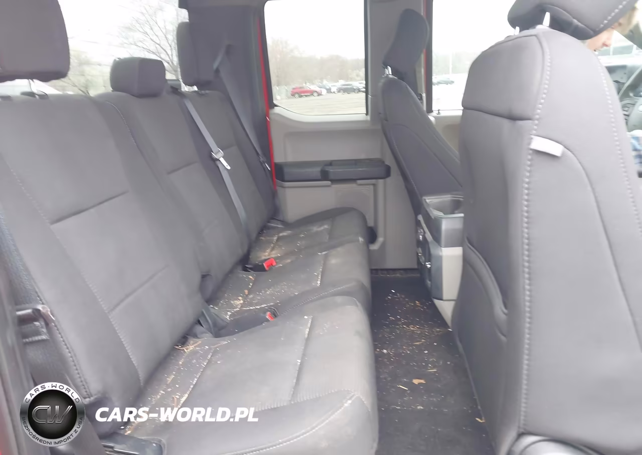 2018 Ford F-150 Xl VIN:1FTEX1CP4JFA57493 - 8