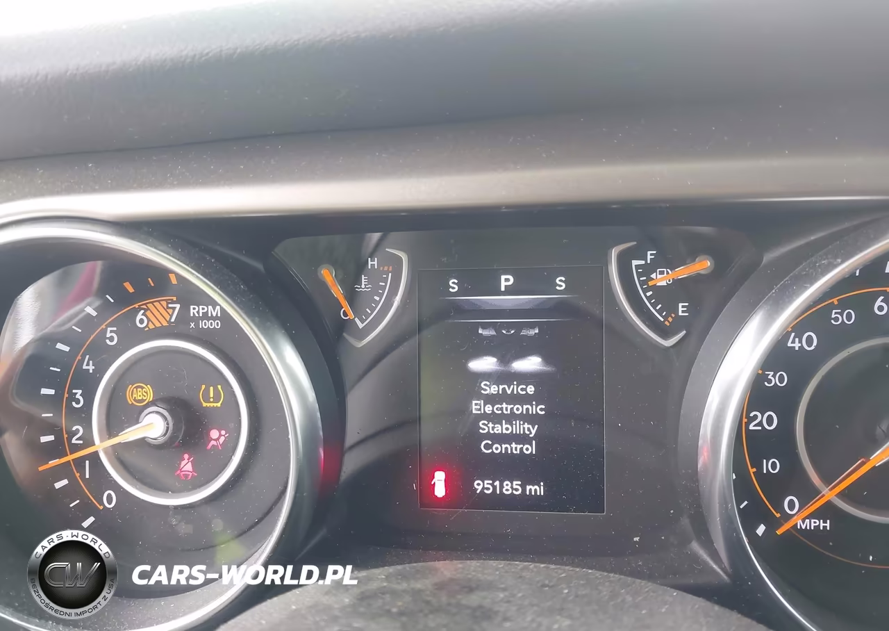 2020 Jeep Wrangler Unlimited Sport S 4X4 VIN:1C4HJXDN8LW129250 - 7