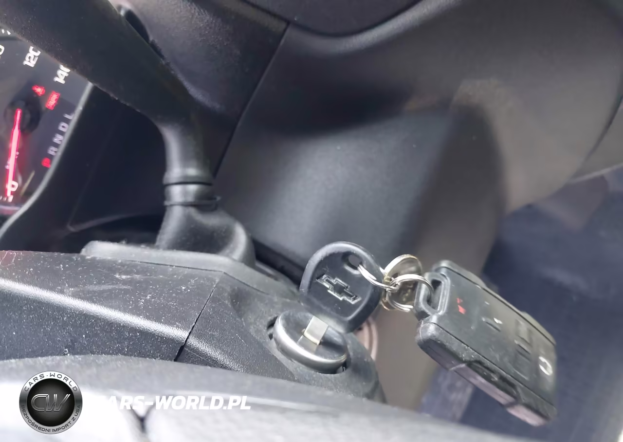 2019 Chevrolet Silverado 1500 Custom VIN:3GCPWBEH3KG227768 - 11