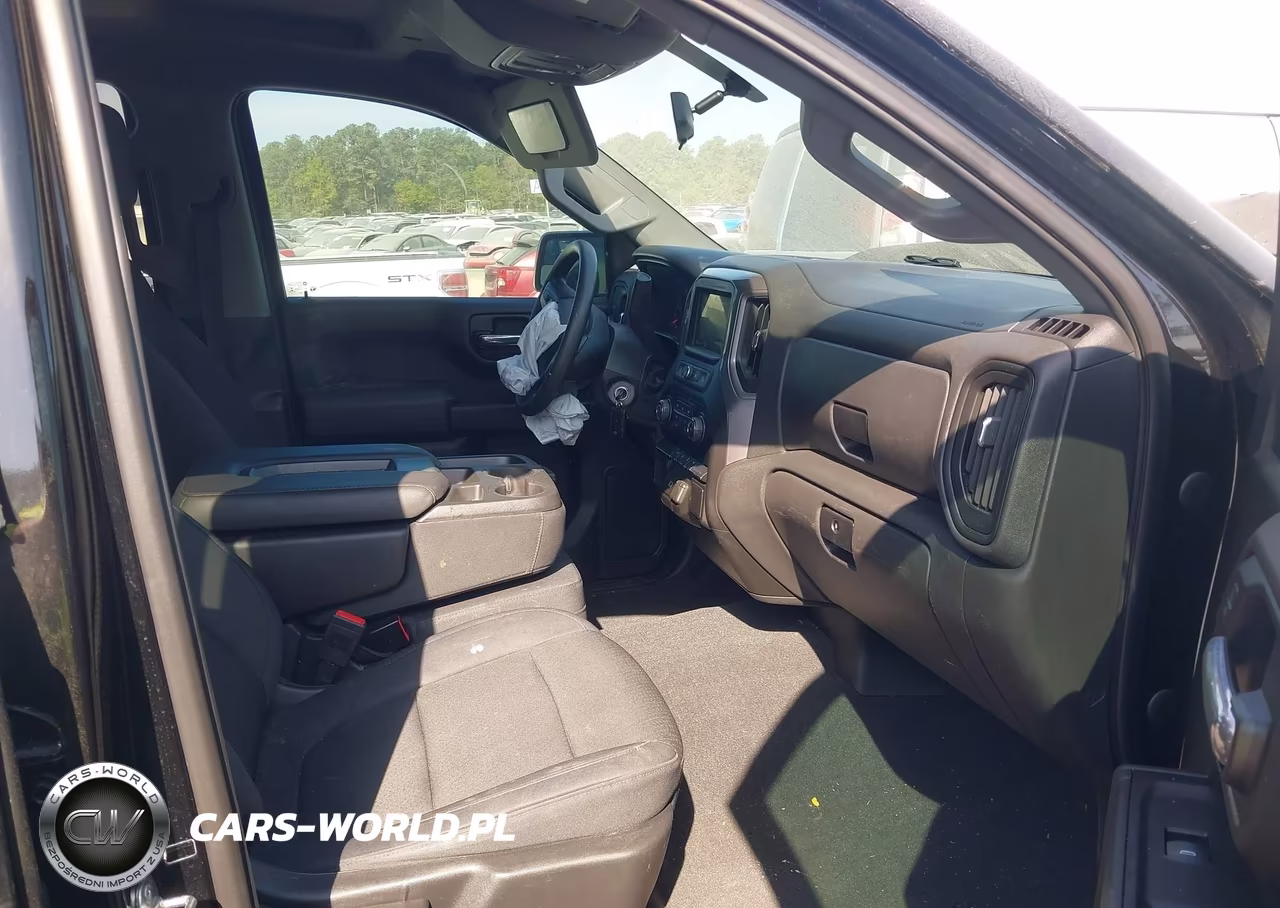 2019 Chevrolet Silverado 1500 Custom VIN:3GCPWBEH3KG227768 - 5