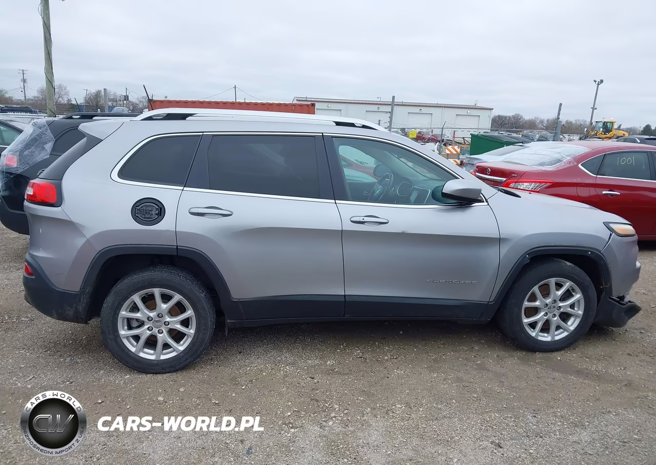 2018 Jeep Cherokee Latitude Plus Fwd VIN:1C4PJLLB0JD531669 - 13