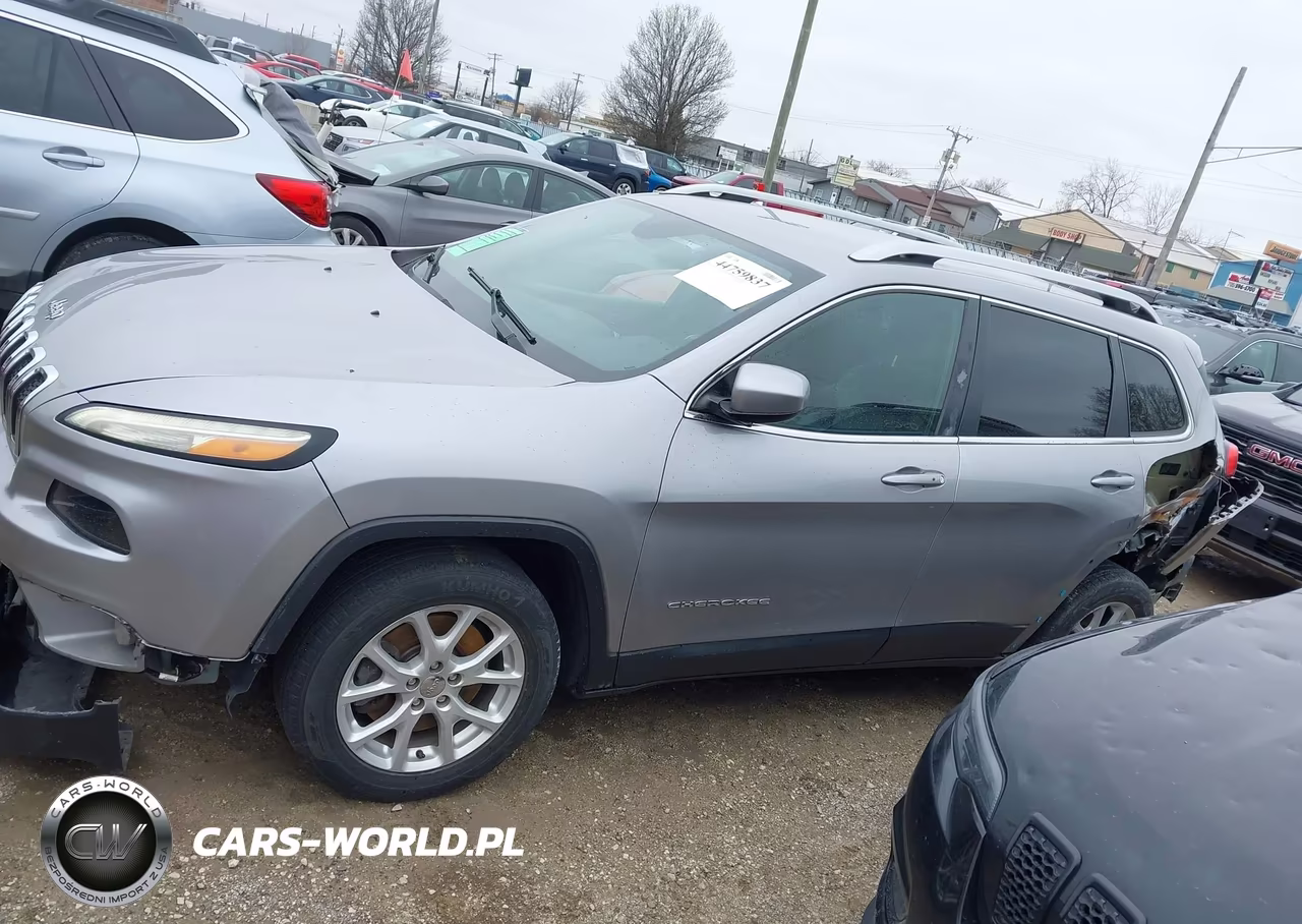 2018 Jeep Cherokee Latitude Plus Fwd VIN:1C4PJLLB0JD531669 - 14