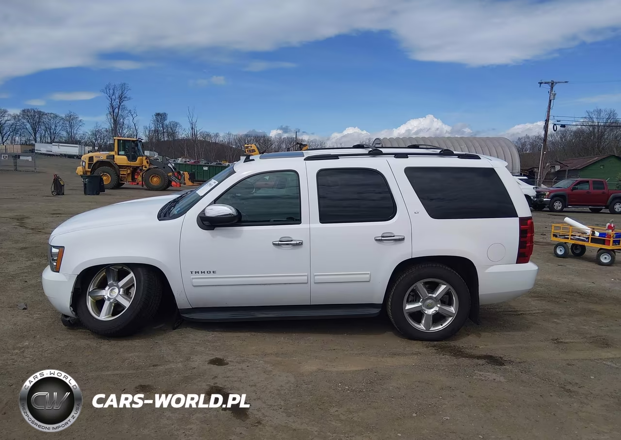2012 Chevrolet Tahoe Lt VIN:1GNSKBE07CR238037 - 14