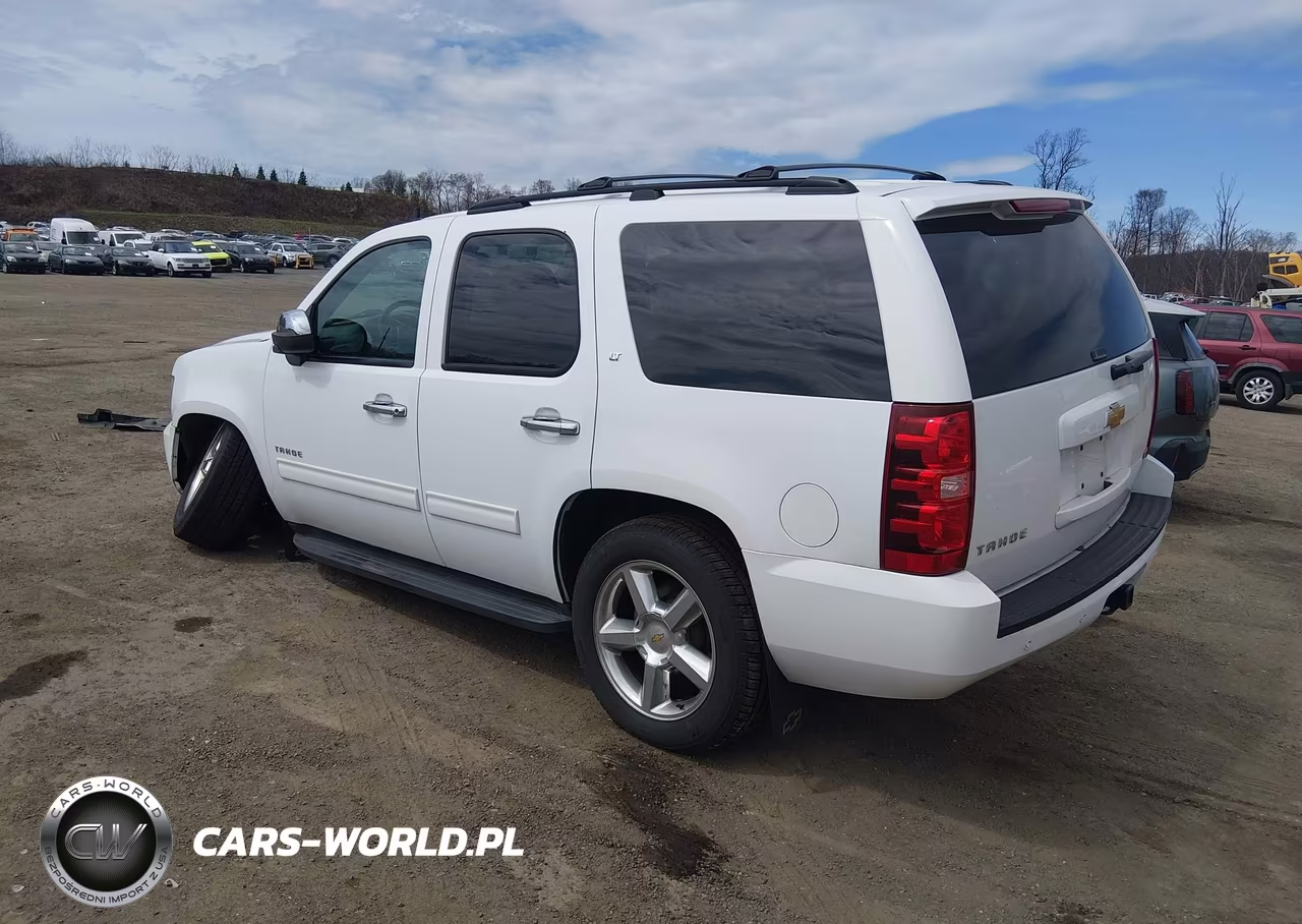 2012 Chevrolet Tahoe Lt VIN:1GNSKBE07CR238037 - 3