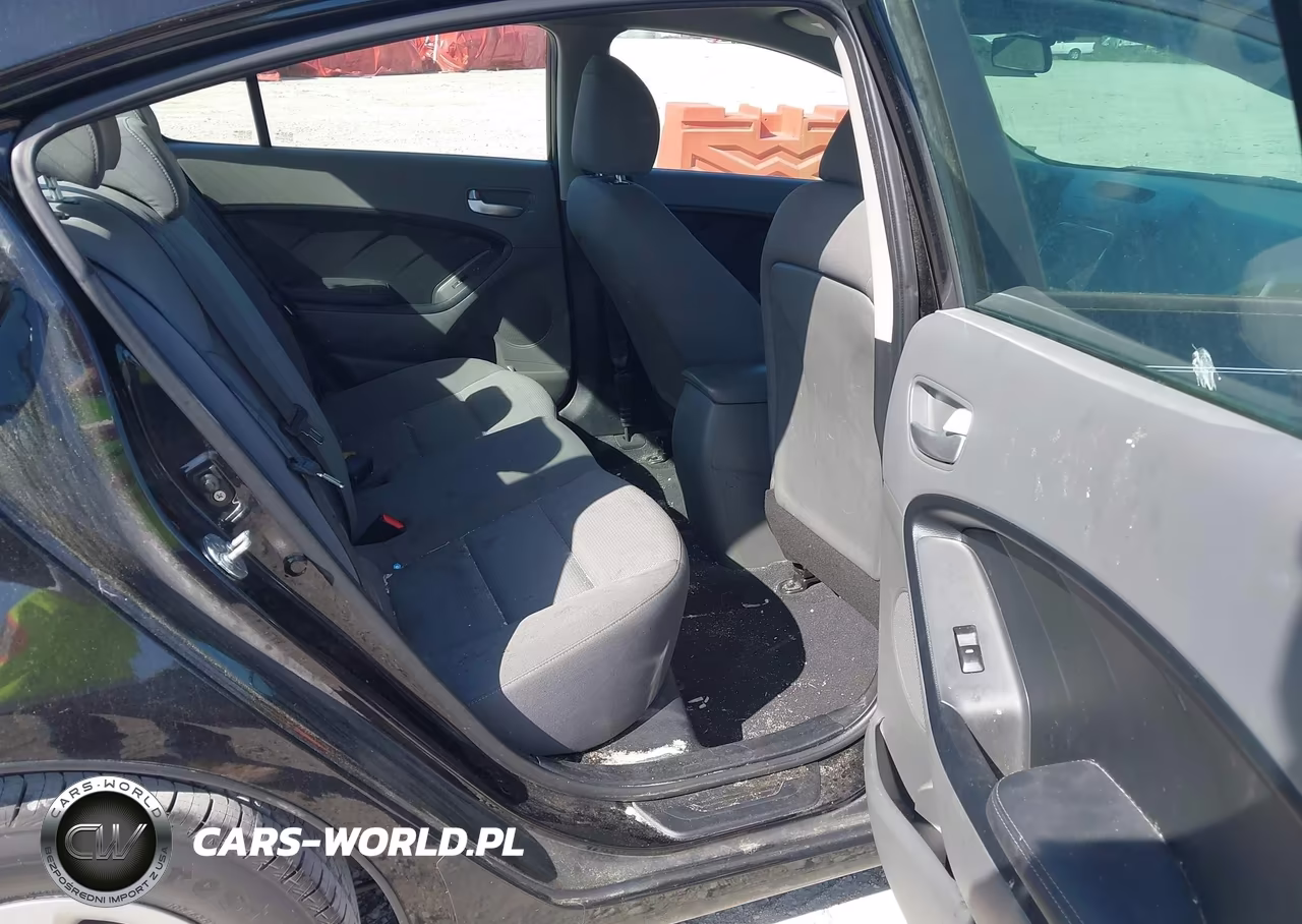 2017 Kia Forte Lx VIN:3KPFK4A78HE046413 - 8
