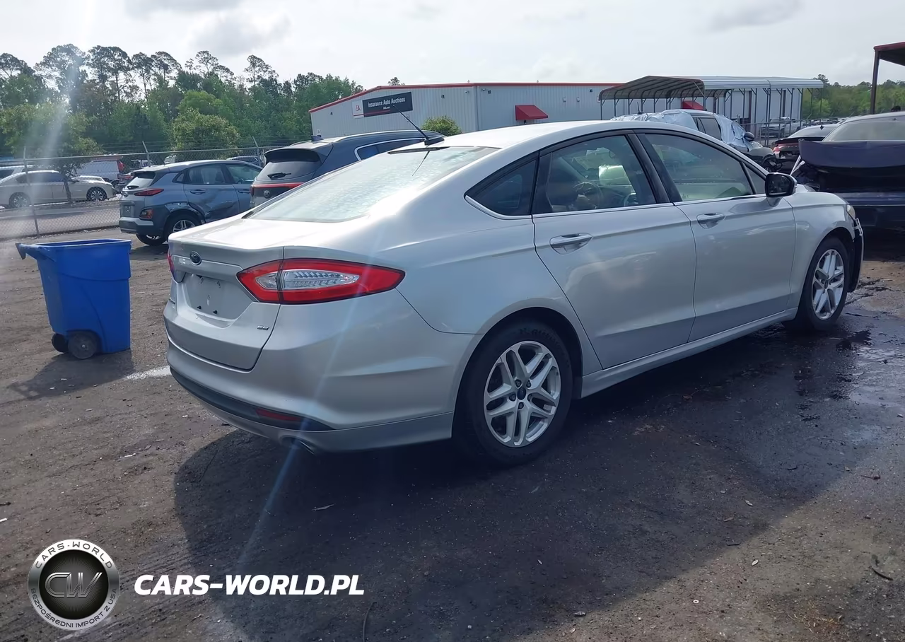 2016 Ford Fusion Se VIN:3FA6P0H73GR306889 - 4