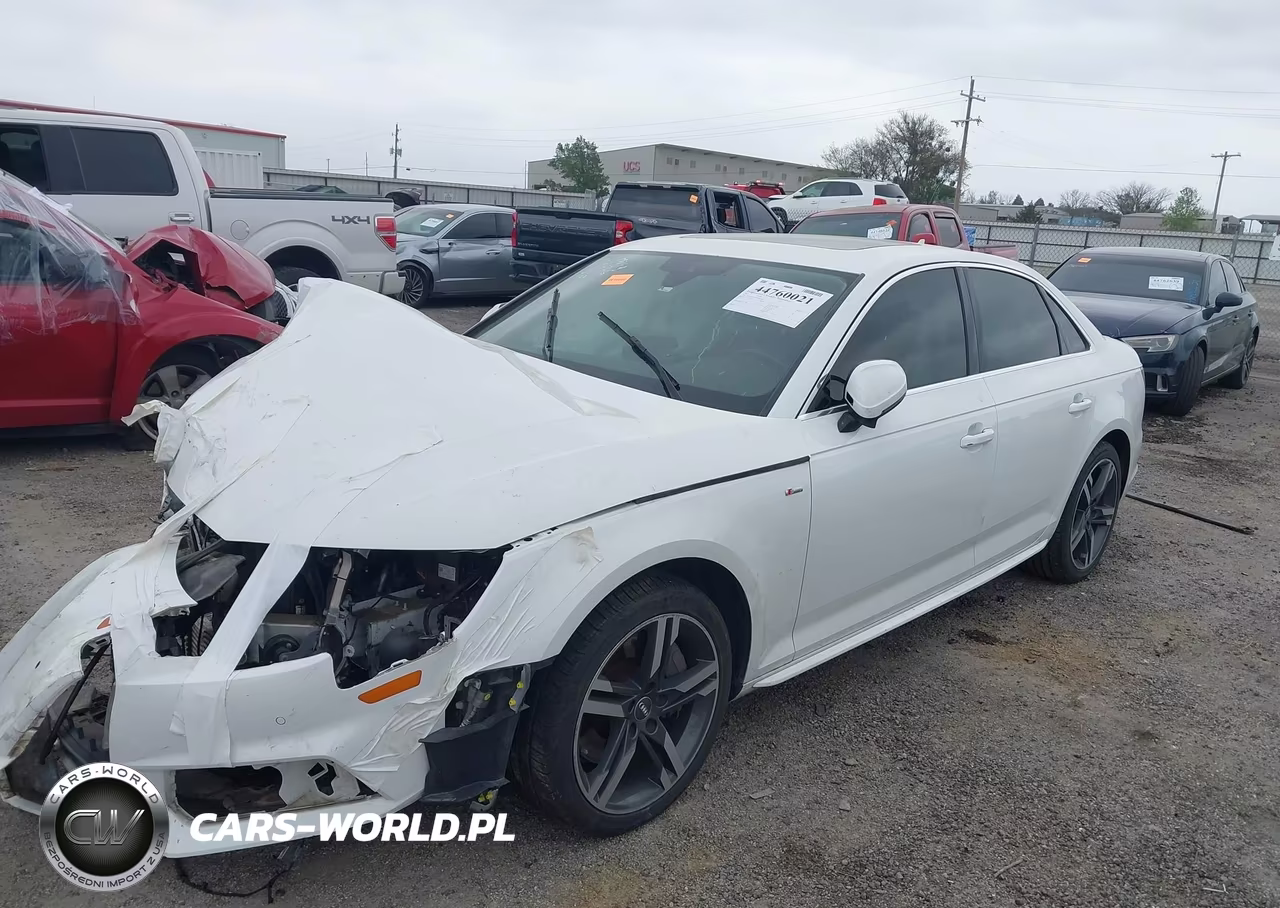 2017 Audi A4 2.0T Premium VIN:WAUENAF4XHN002566 - 2