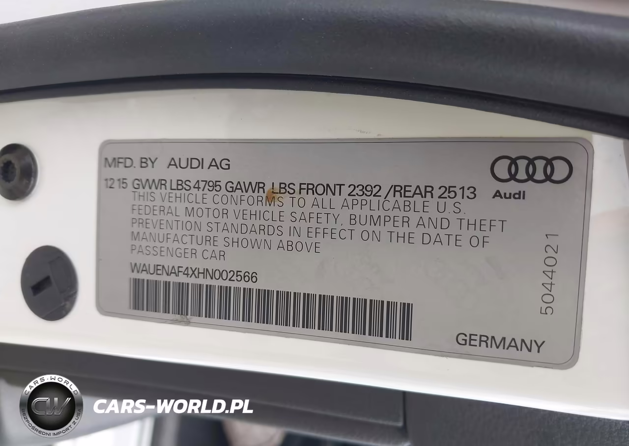 2017 Audi A4 2.0T Premium VIN:WAUENAF4XHN002566 - 9